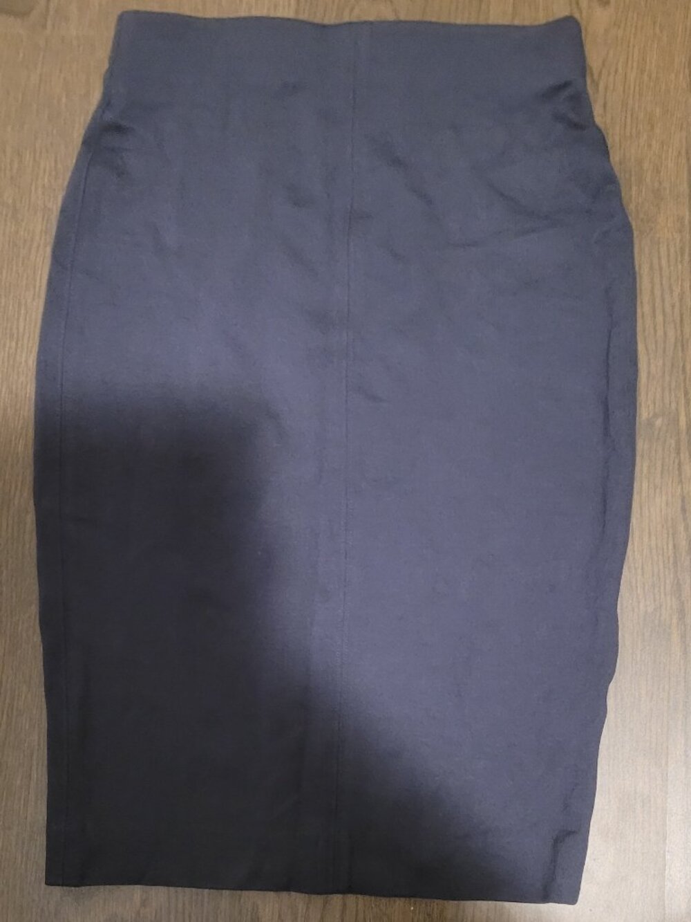 Aritzia Wilfred Lux Ponte High-Waisted Midi Pencil Skirt